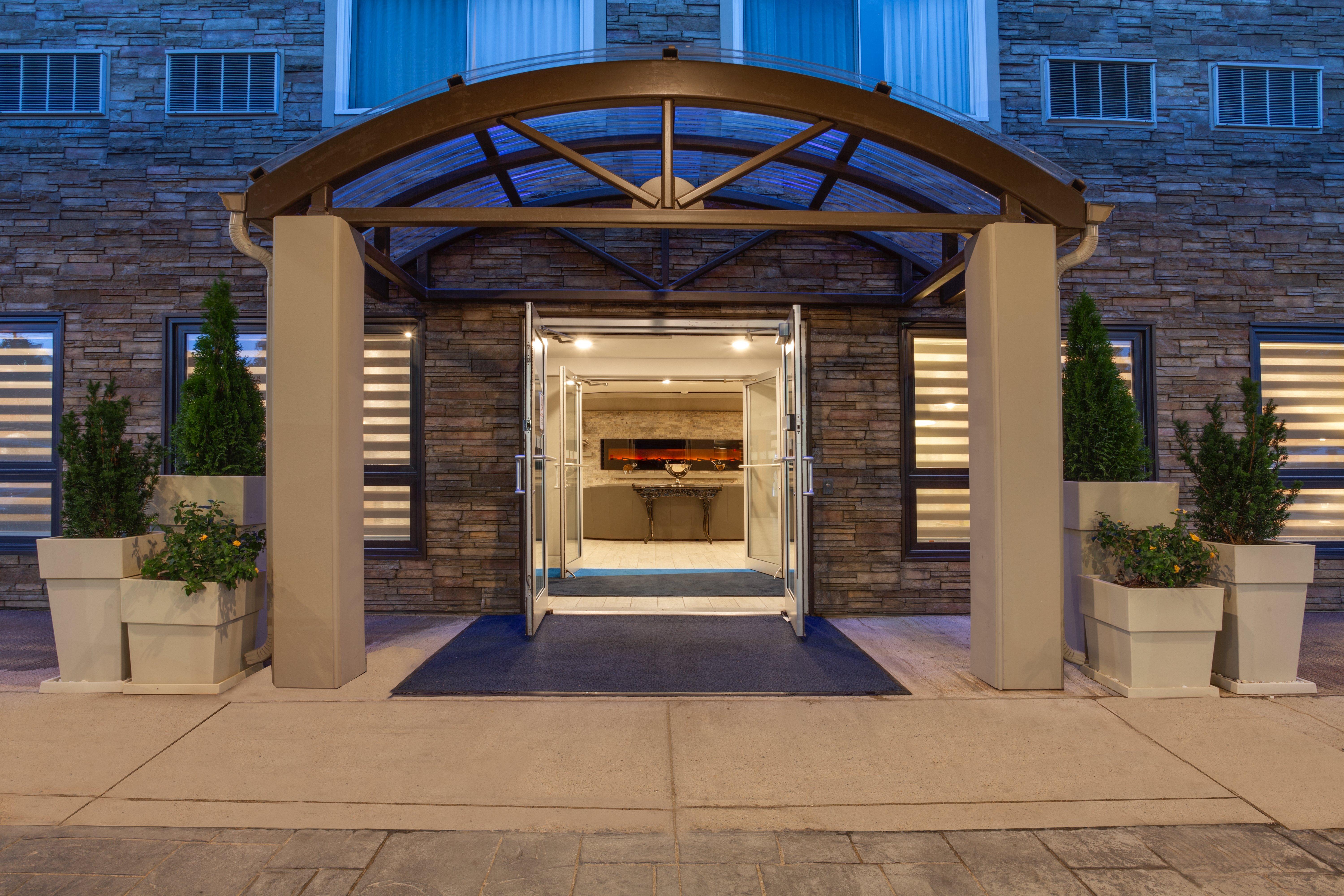 Holiday Inn Express Hotel & Suites Uptown Fredericton By Ihg Εξωτερικό φωτογραφία