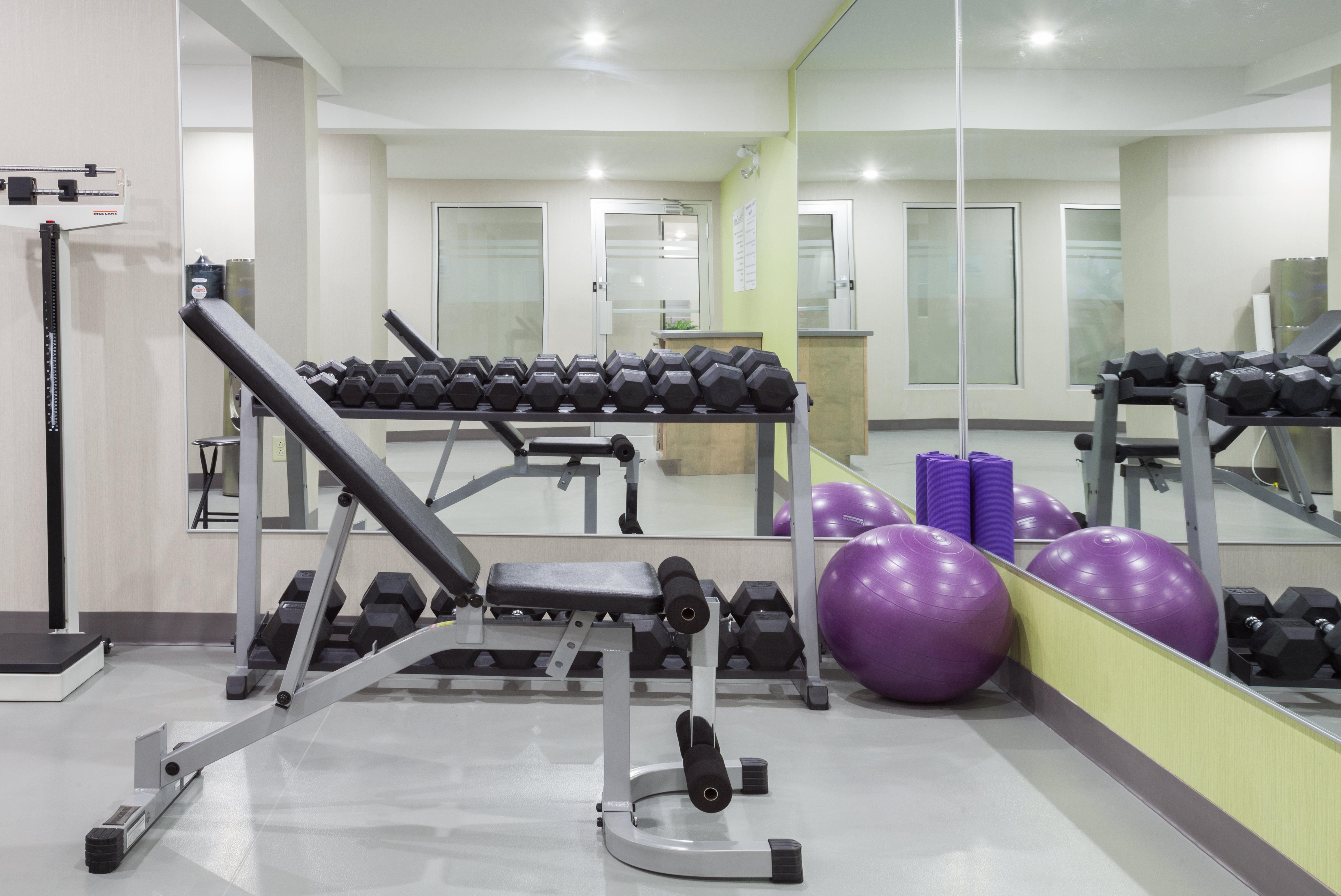 Holiday Inn Express Hotel & Suites Uptown Fredericton By Ihg Εξωτερικό φωτογραφία